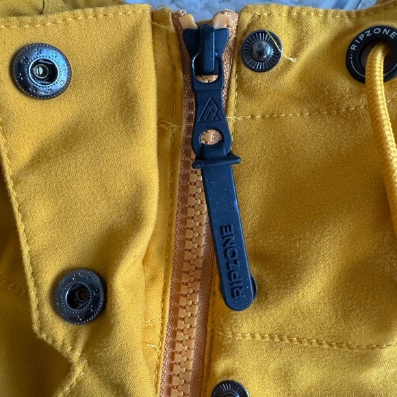 Ladies Ripzone Jacket, size M - Picture 11 of 15